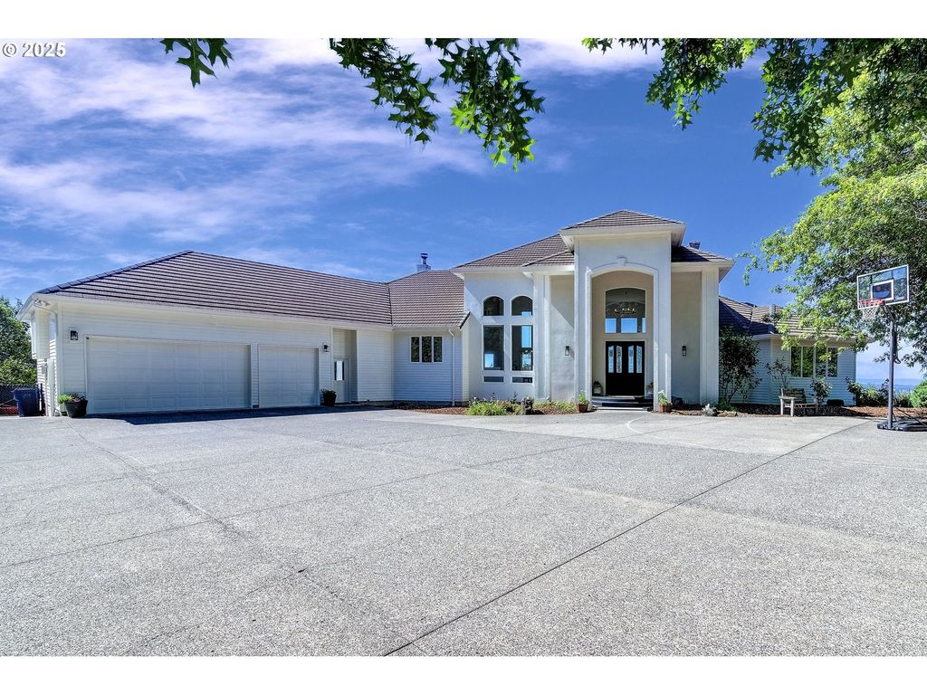 22215 Ne 128TH Cir, Brush Prairie, WA 98606