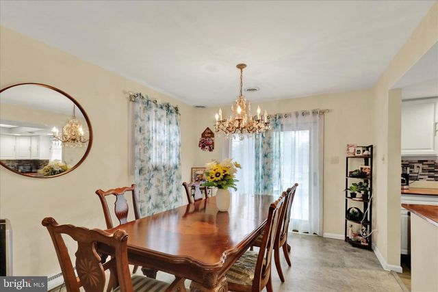3020 ELM RD, Reading, PA 19605