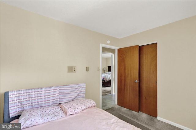 3020 ELM RD, Reading, PA 19605