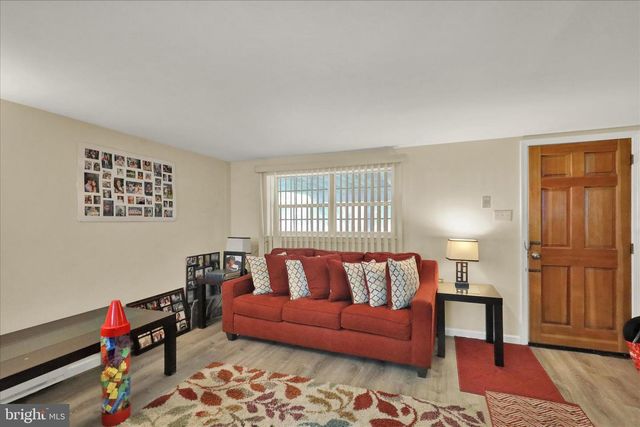3020 ELM RD, Reading, PA 19605