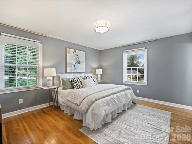 3808 Riverbend Road, Charlotte, NC 28210