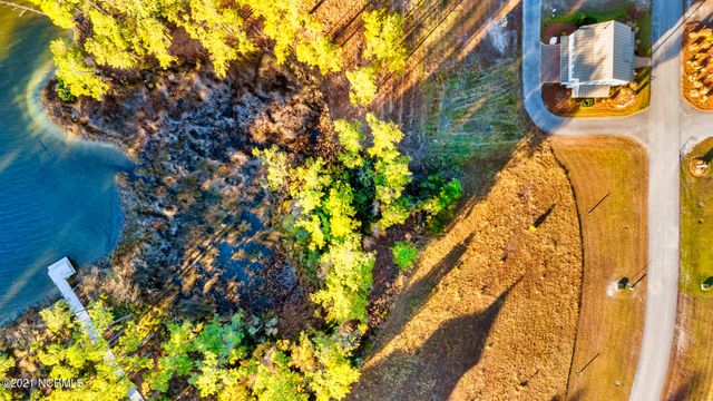 275 Ballast Point, Oriental, NC 28571