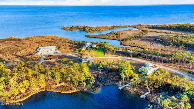 275 Ballast Point, Oriental, NC 28571