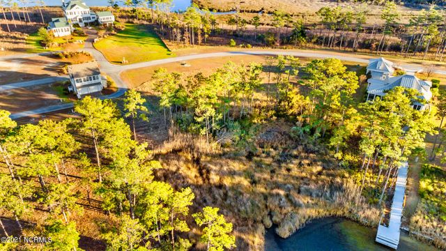 275 Ballast Point, Oriental, NC 28571