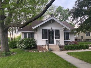 904 45th Street, Des Moines, IA 50312