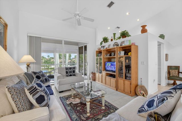 6560 Villa Sonrisa Drive 1321, Boca Raton, FL 33433