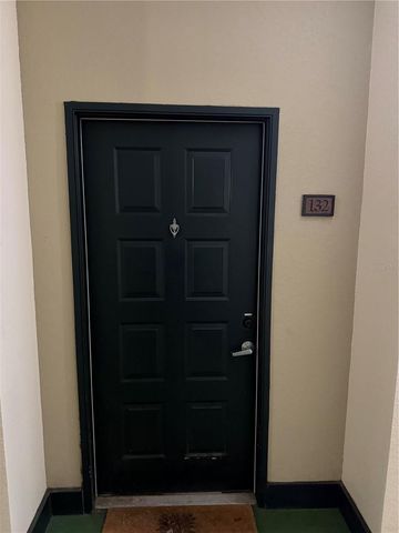 402 S ARMENIA AVENUE 132, Tampa, FL 33609