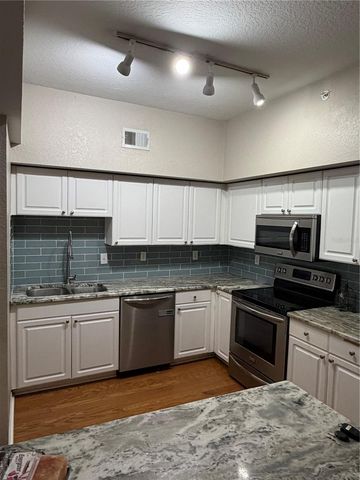 402 S ARMENIA AVENUE 132, Tampa, FL 33609