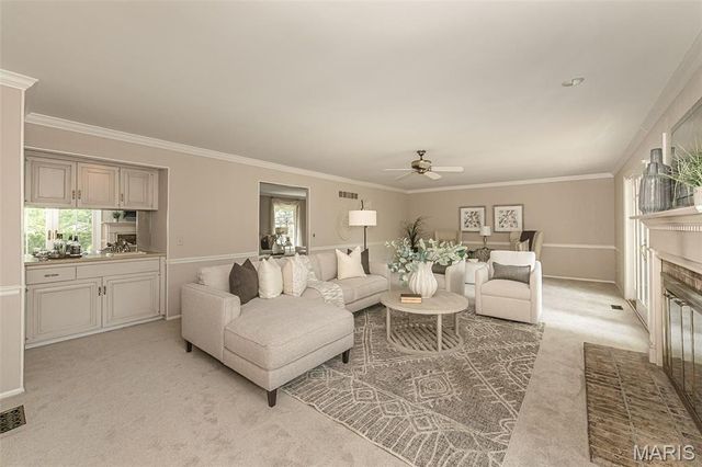 15166 Chamisal Drive, Chesterfield, MO 63017
