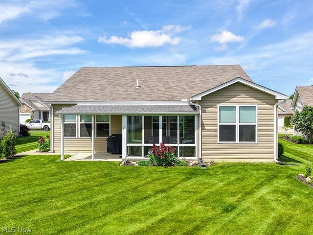 8081 Parkcroft Drive, Mentor, OH 44060