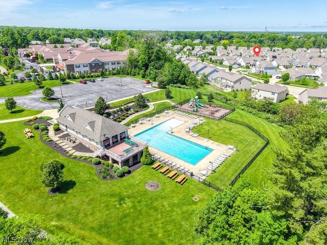 8081 Parkcroft Drive, Mentor, OH 44060