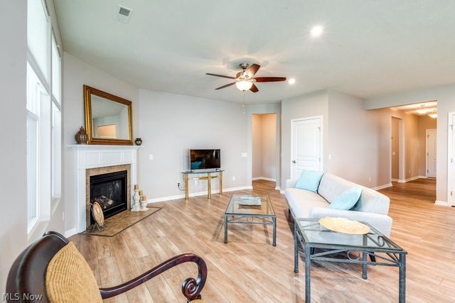 8081 Parkcroft Drive, Mentor, OH 44060
