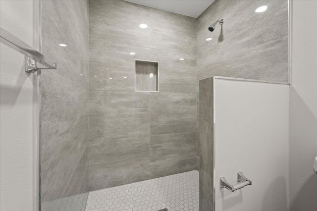 917 N Wood Street, Denton, TX 76209