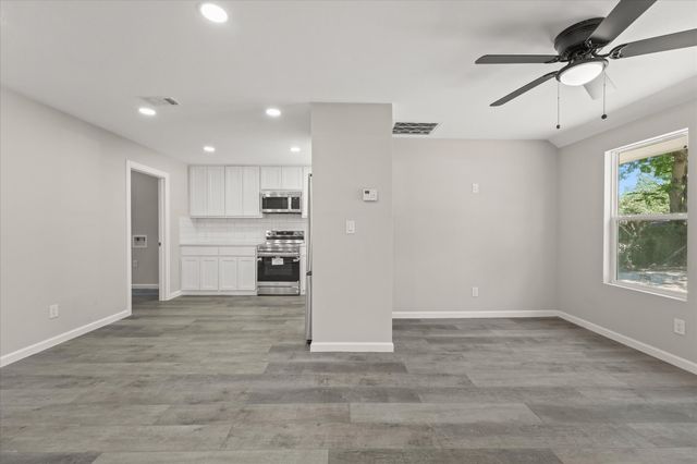 917 N Wood Street, Denton, TX 76209