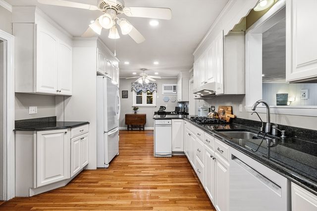 24 Smith Ave, Reading, MA 01867