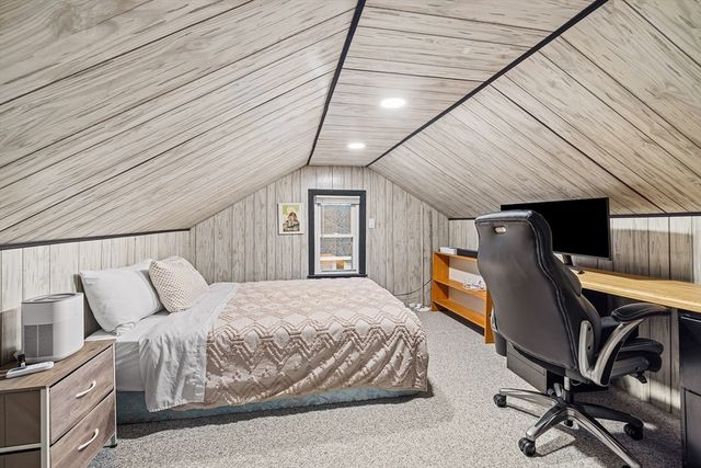 24 Smith Ave, Reading, MA 01867