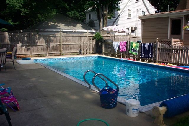 24 Smith Ave, Reading, MA 01867