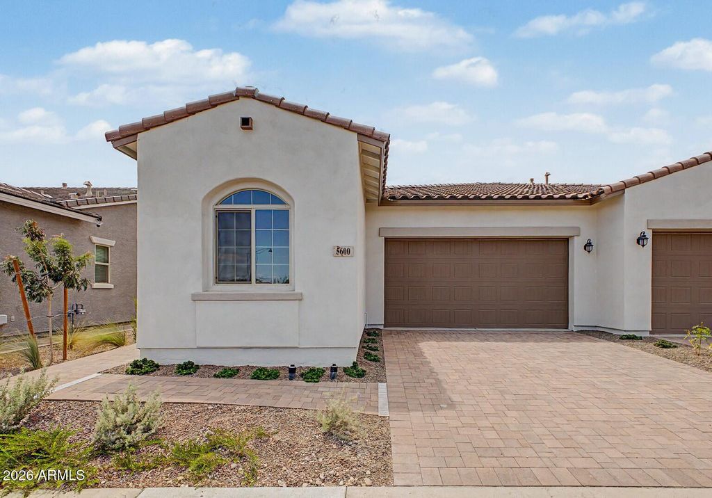 5600 N 205TH Drive, Buckeye, AZ 85396 — exterior