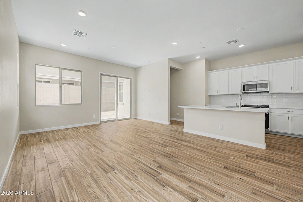 5600 N 205TH Drive, Buckeye, AZ 85396 — photo 5