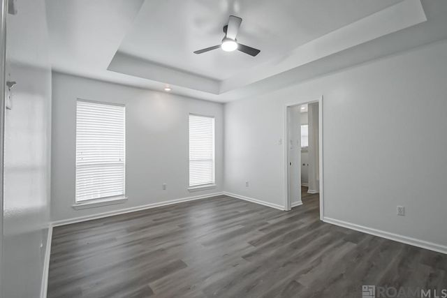 14211 Parkridge Dr, Prairieville, LA 70769