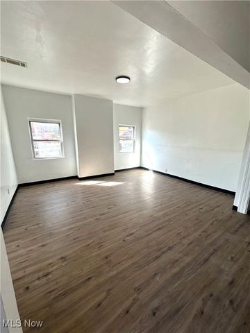 800 Euclid Avenue, Martins Ferry, OH 43935