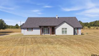 15099 Fargo Dr, Chandler, TX 75758