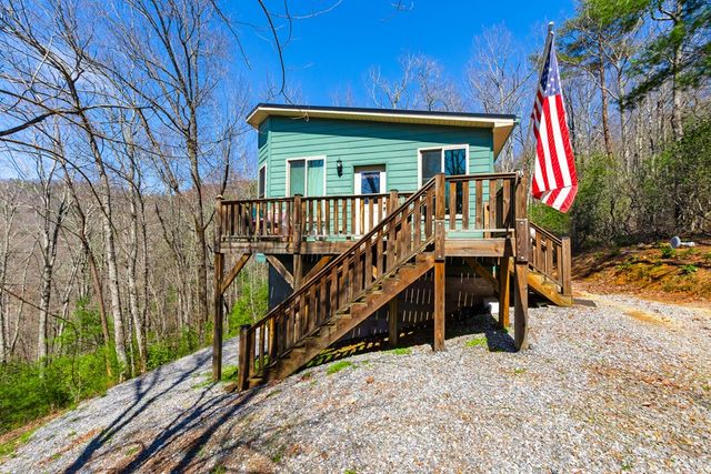 285 Peachtree Mtn Estate, Murphy, NC 28906