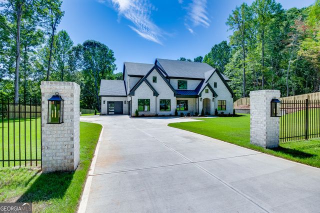 5222 L J Martin Drive, Gainesville, GA 30507