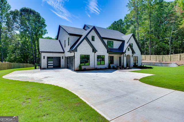 5222 L J Martin Drive, Gainesville, GA 30507