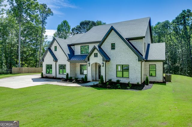 5222 L J Martin Drive, Gainesville, GA 30507