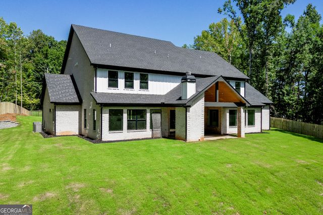5222 L J Martin Drive, Gainesville, GA 30507