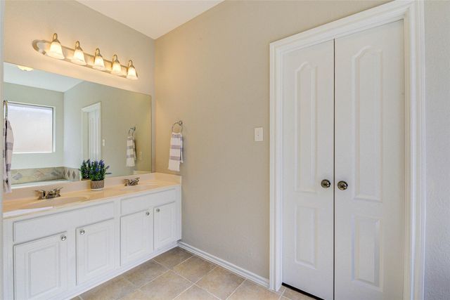 8402 Terrace Brook Drive, Houston, TX 77040