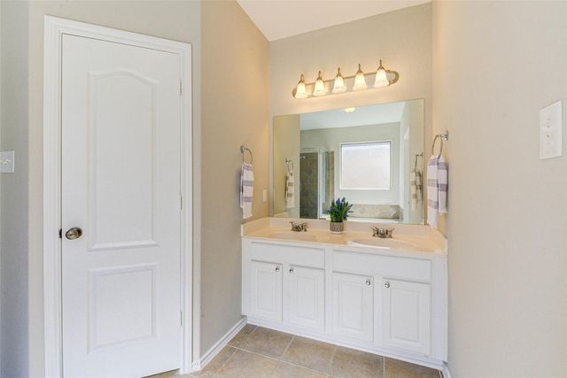 8402 Terrace Brook Drive, Houston, TX 77040