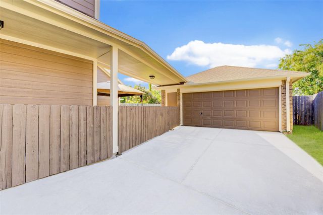 8402 Terrace Brook Drive, Houston, TX 77040