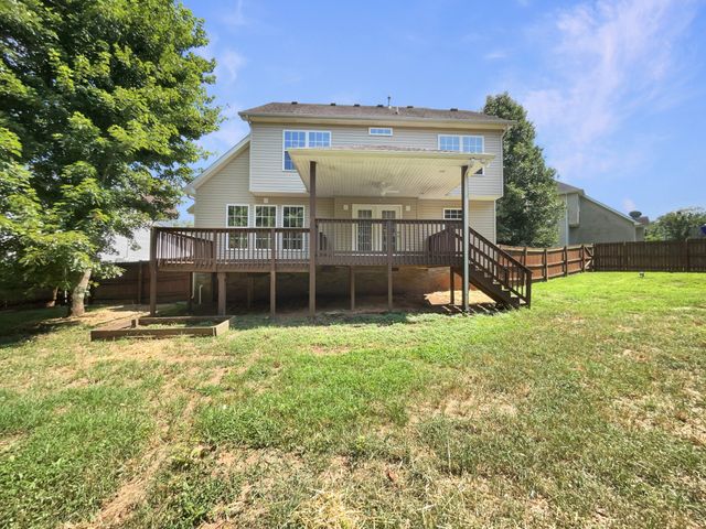 159 Cloe Ct, Clarksville, TN 37042