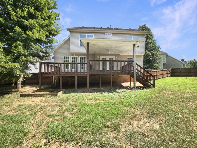 159 Cloe Ct, Clarksville, TN 37042