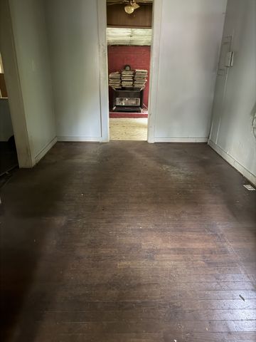 105 Valley View St, Ashland City, TN 37015