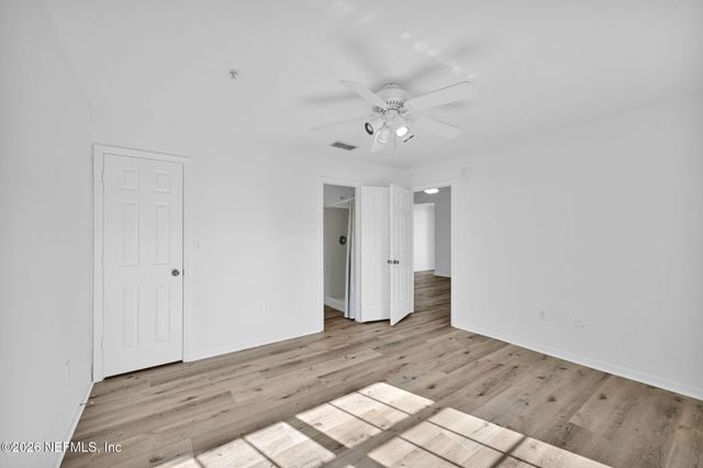 7800 POINT MEADOWS Drive 1134, Jacksonville, FL 32256