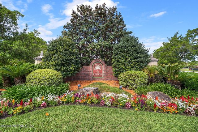 7800 POINT MEADOWS Drive 1134, Jacksonville, FL 32256