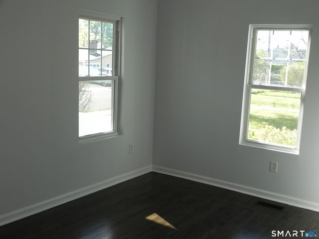 10 Hawkins Avenue A, Norwalk, CT 06855