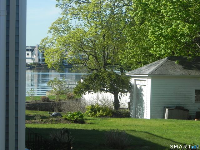 10 Hawkins Avenue A, Norwalk, CT 06855