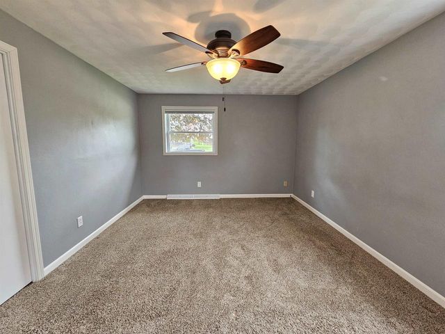 1304 BUCHANAN COURT, Kaukauna, WI 54130