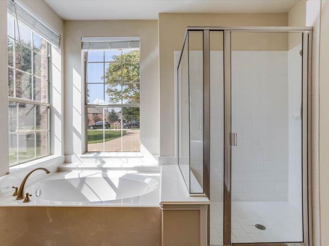 1131 Durango Circle, Shady Shores, TX 76208