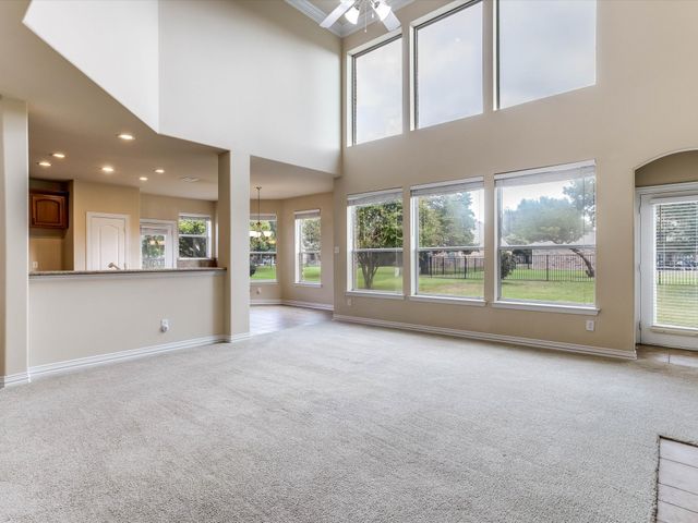 1131 Durango Circle, Shady Shores, TX 76208