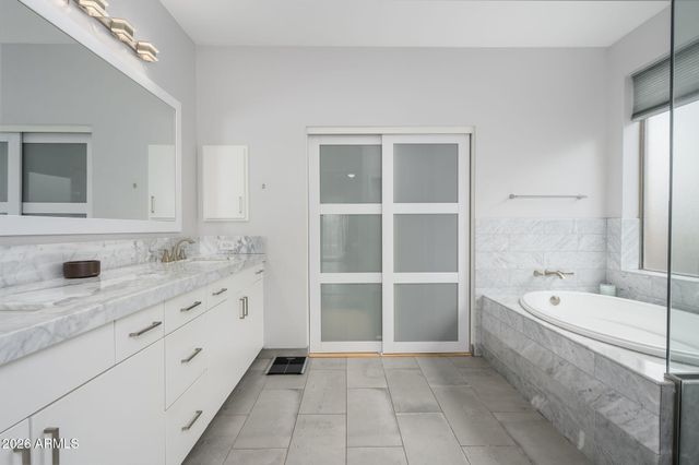 7743 E NESTLING Way, Scottsdale, AZ 85255