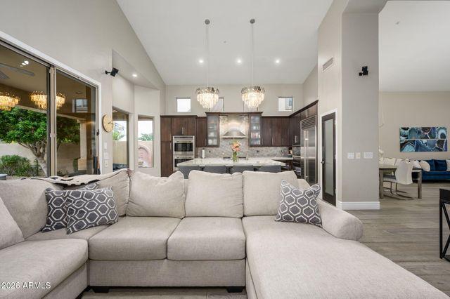 7743 E NESTLING Way, Scottsdale, AZ 85255