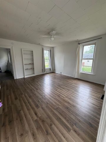 1307 10th Street, Eldora, IA 50627
