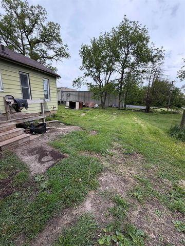 1307 10th Street, Eldora, IA 50627