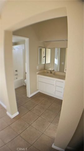 1826 Avenida San Sebastian, Perris, CA 92571