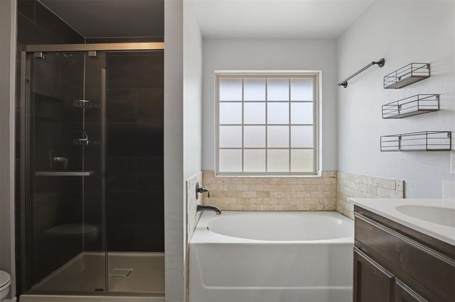 1008 Laurel Creek Drive, Yukon, OK 73099